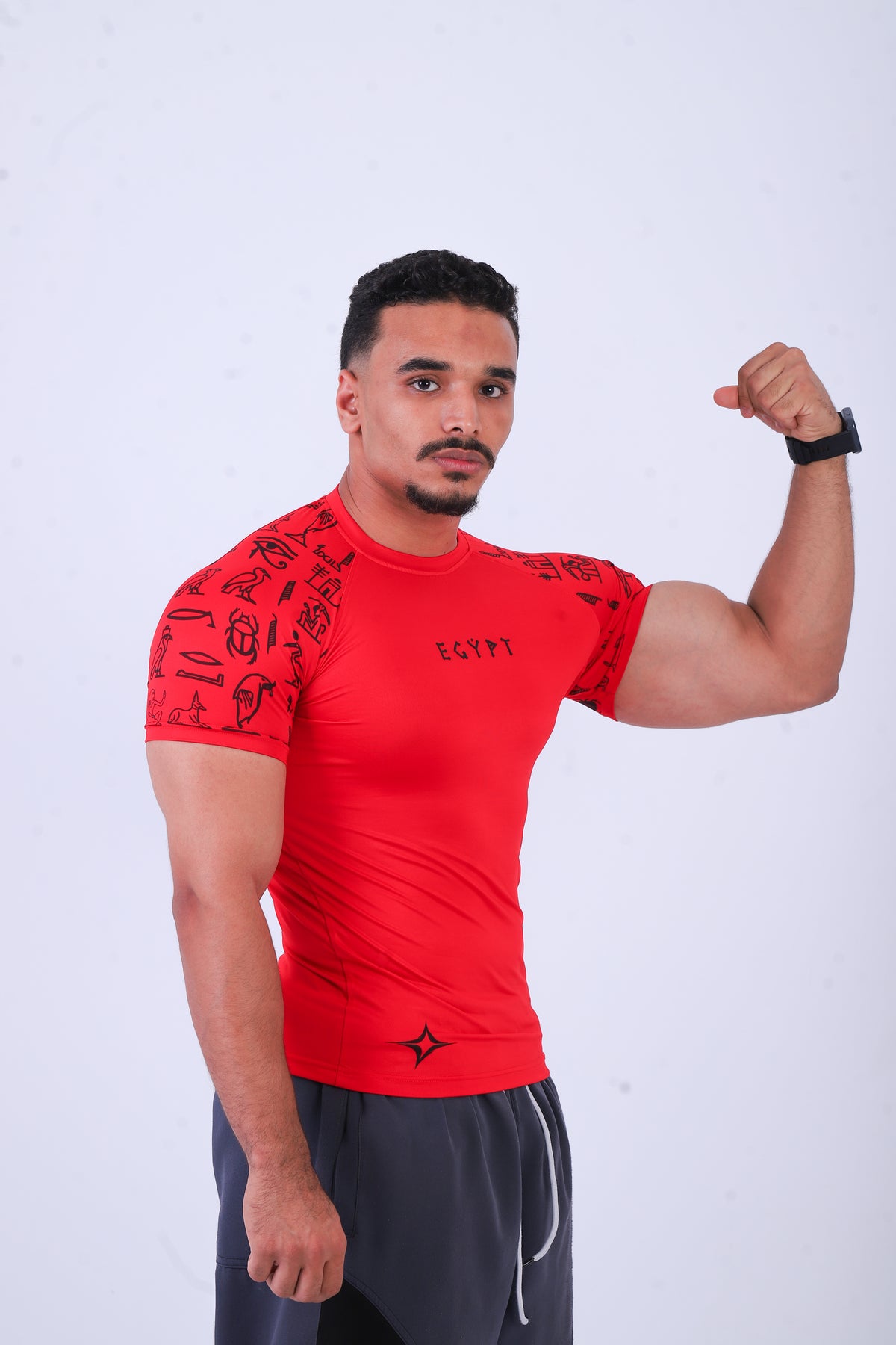 Egypt red Compression